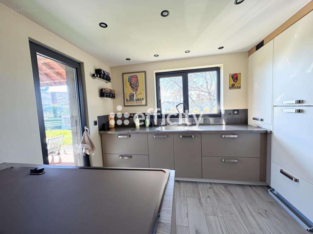 Maison à VEIGY-FONCENEX