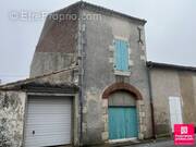 Maison à BUZET-SUR-BAISE