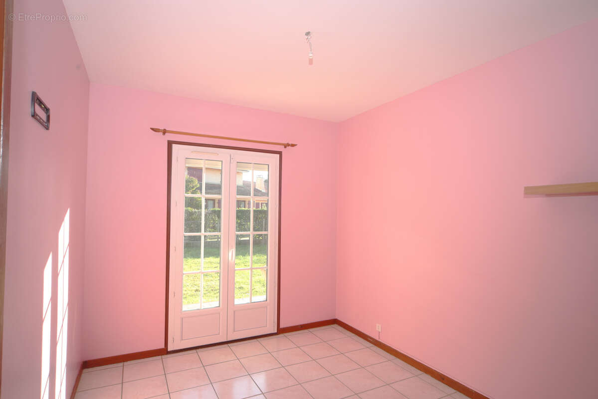 Maison à LAGARDELLE-SUR-LEZE