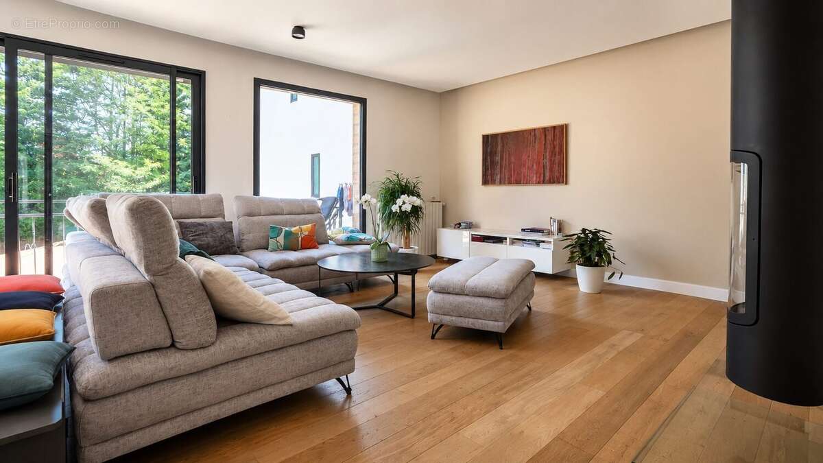 Maison 167 m² à Creteil  - photo 6