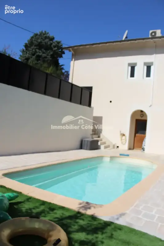 Maison individuelle avec piscine/ 2 appartements potentiel / 600m2 de terrain - photo 16