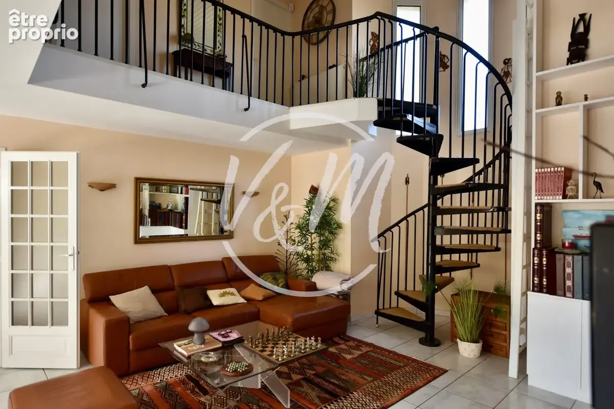 Maison 5 pièces 135 m² à vendre à Ares (33740) - photo 8