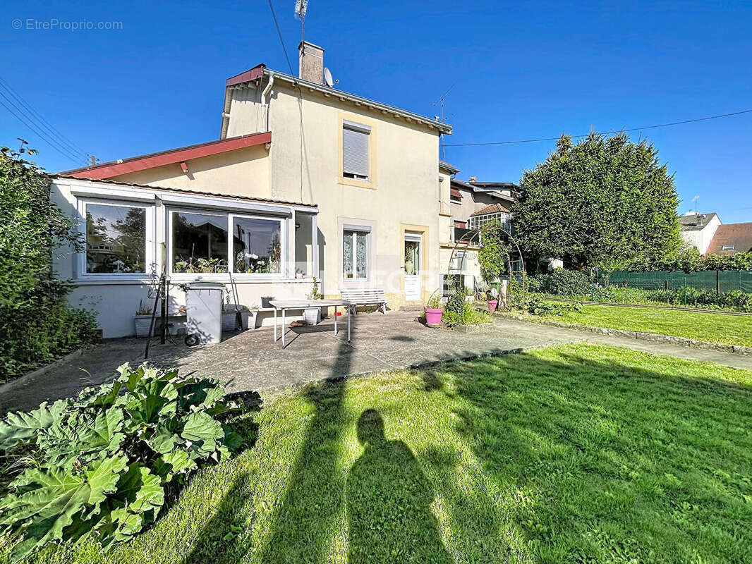 Maison à LIFFOL-LE-GRAND