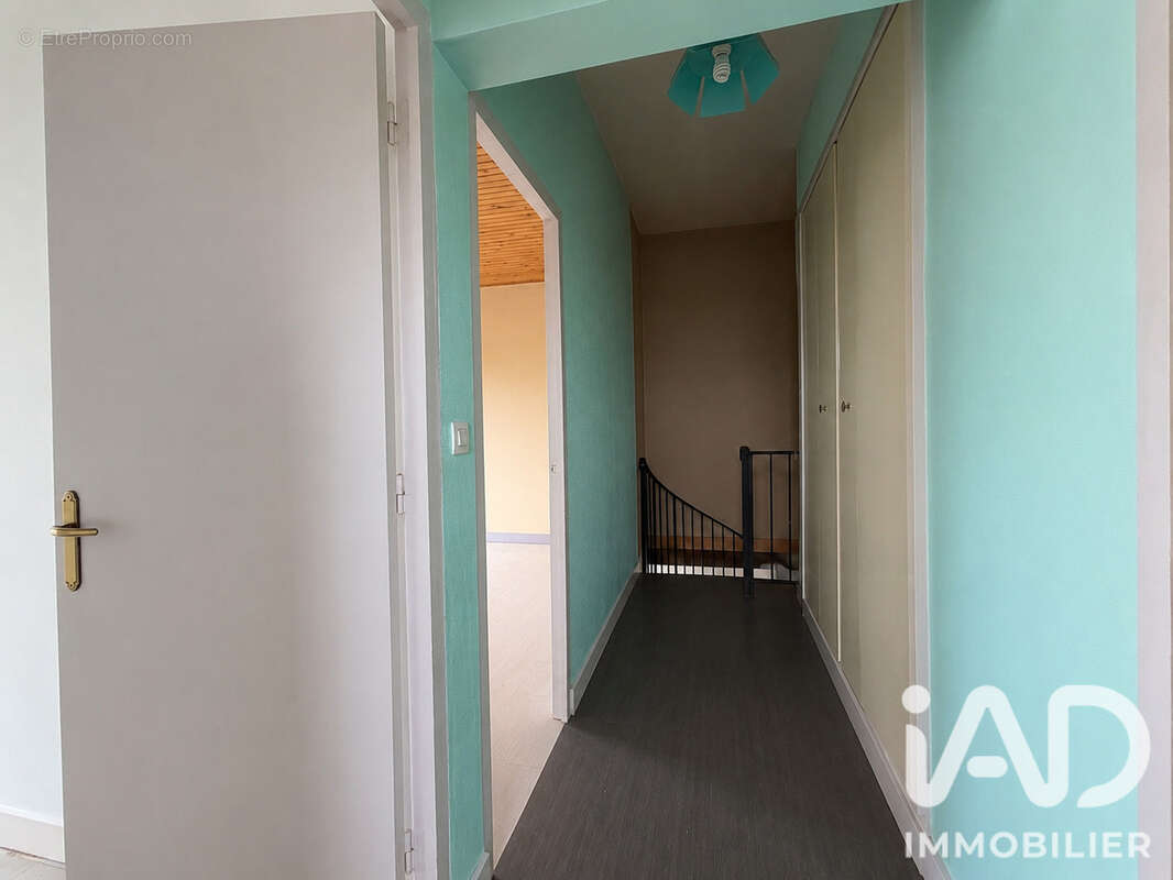 Maison 70 m² à Meaux  - photo 7
