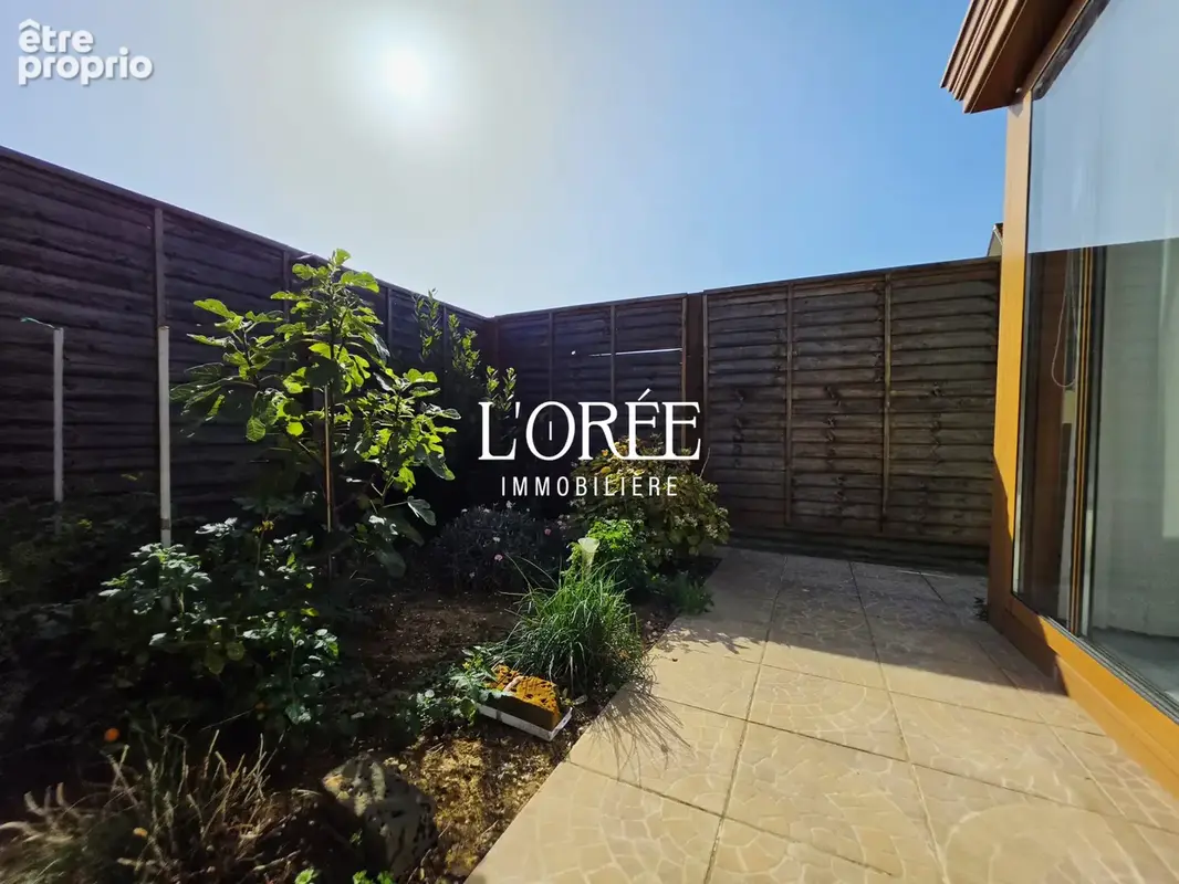 Pavillon individuel - semi plain pied - 150m2 - 4 chambres - veranda - garage - photo 14