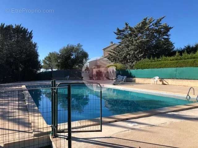 Appartement à SAINT-PAUL-EN-FORET