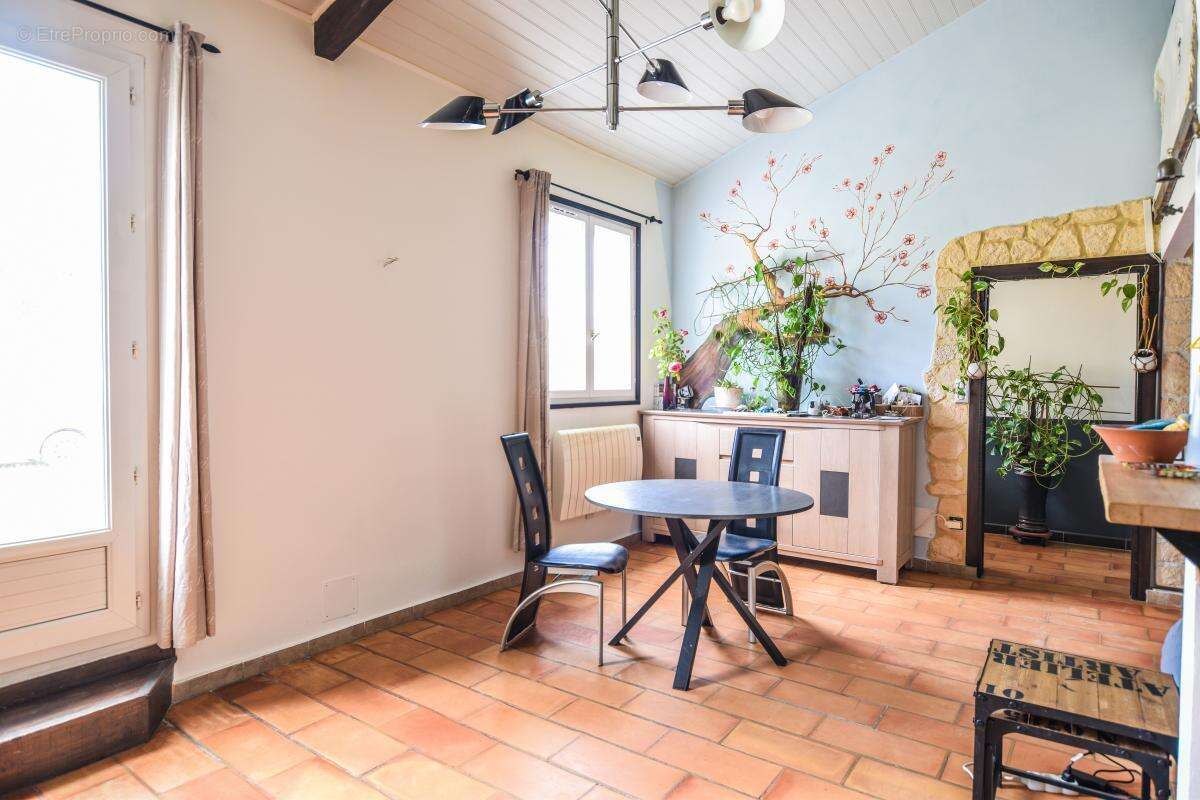 Maison à ROCHEFORT-DU-GARD