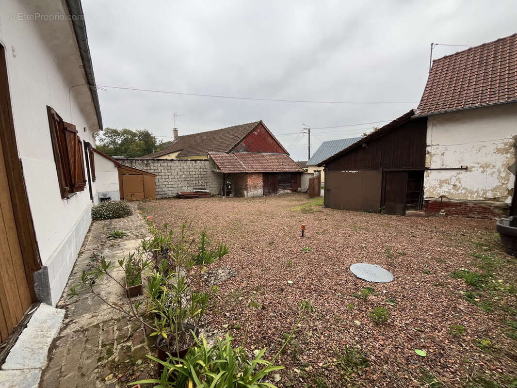 Maison à ACHEUX-EN-VIMEU