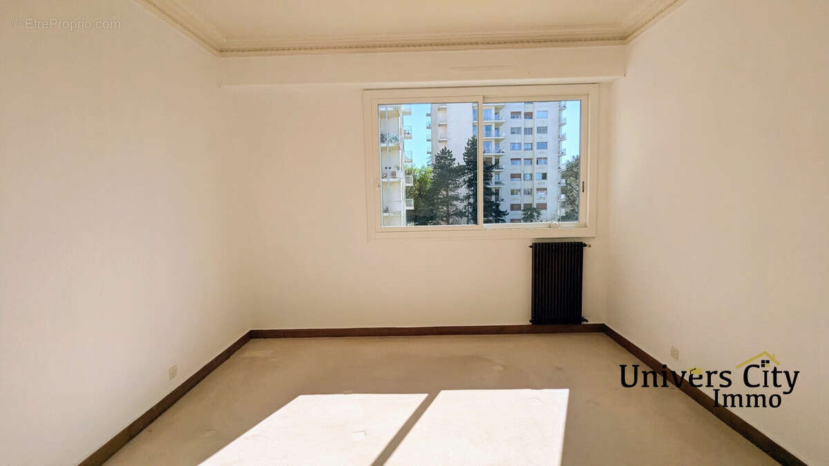 Appartement à SAINT-SEBASTIEN-SUR-LOIRE
