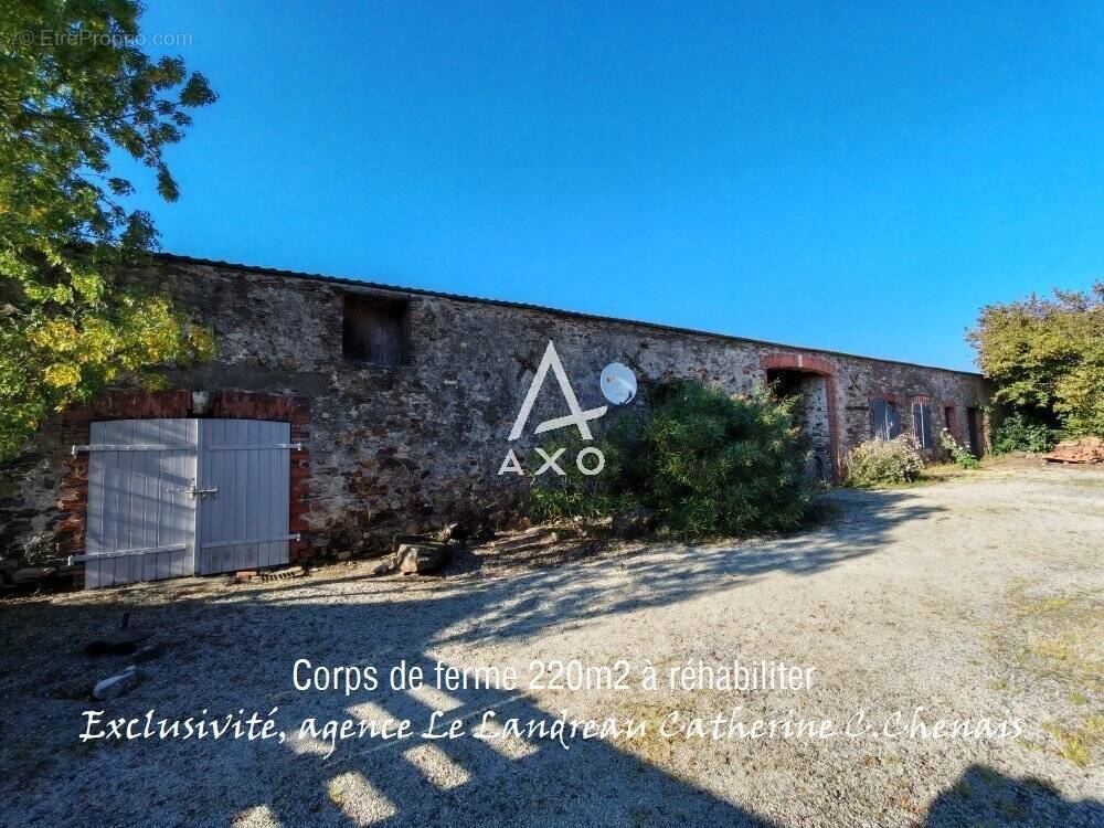 Maison à LE LANDREAU