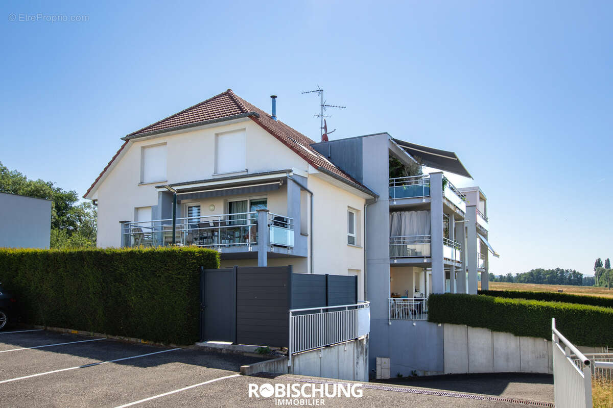 HIRSINGUE : Magnifique appartement dans environnement recherché - photo 10