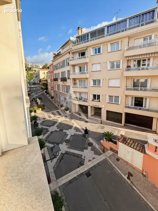 Appartement 2 pièces - Vieux Cannet, centre-ville - photo 1