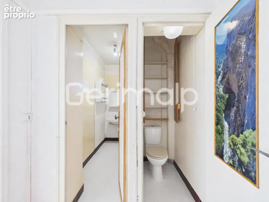 Vente - Appartement - 3 pièces + cuisine - 54 m² - 265 000 € - - photo 14