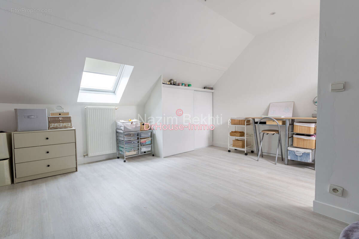 Maison à MANTES-LA-VILLE