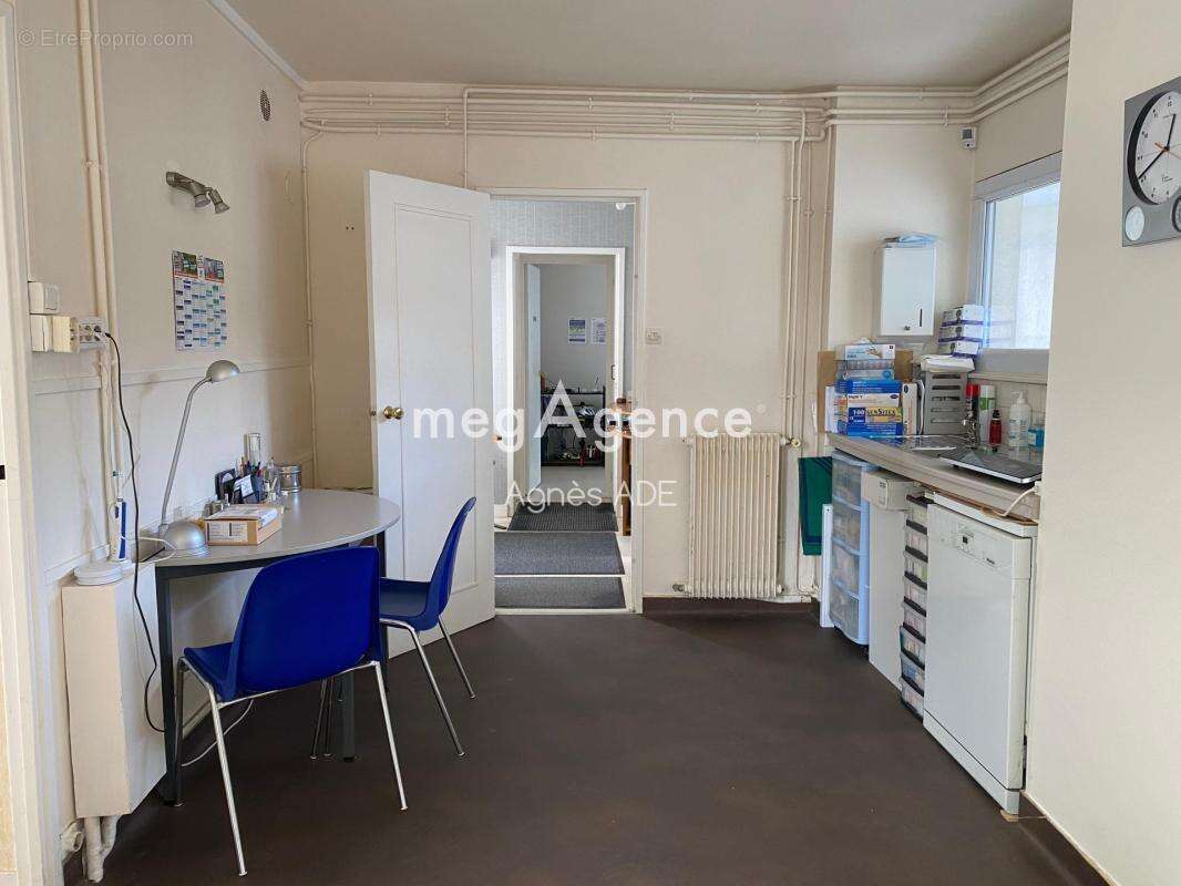 Maison d'habitation et/ou usage professionnel - photo 5