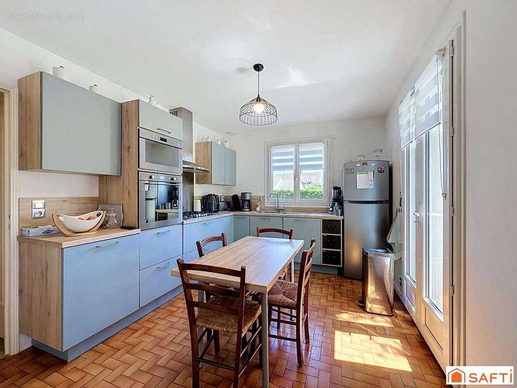 Maison 152 m² à Villeblevin  - photo 4