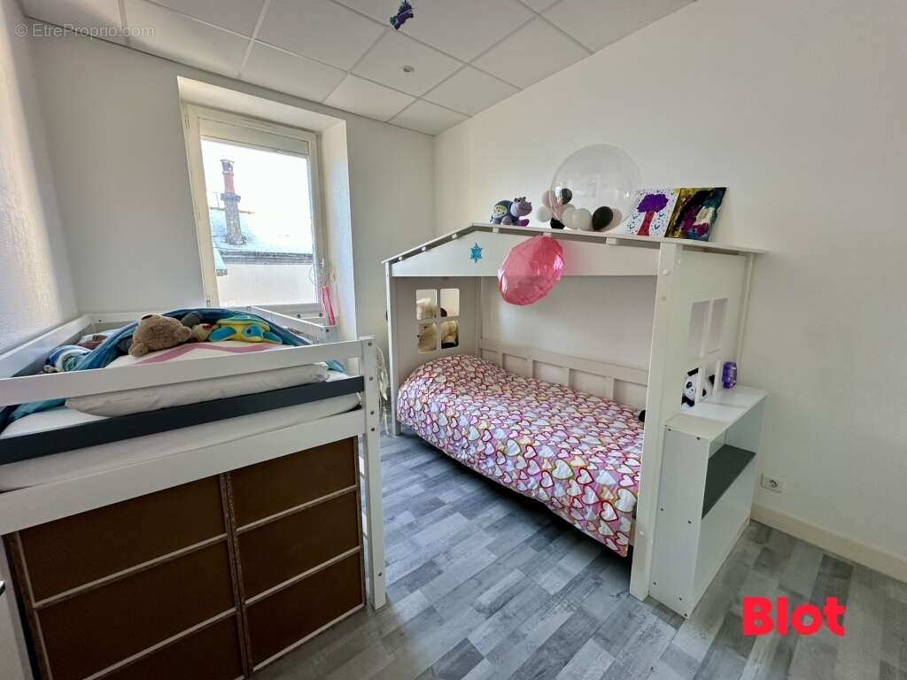 Appartement à MONTAUBAN-DE-BRETAGNE