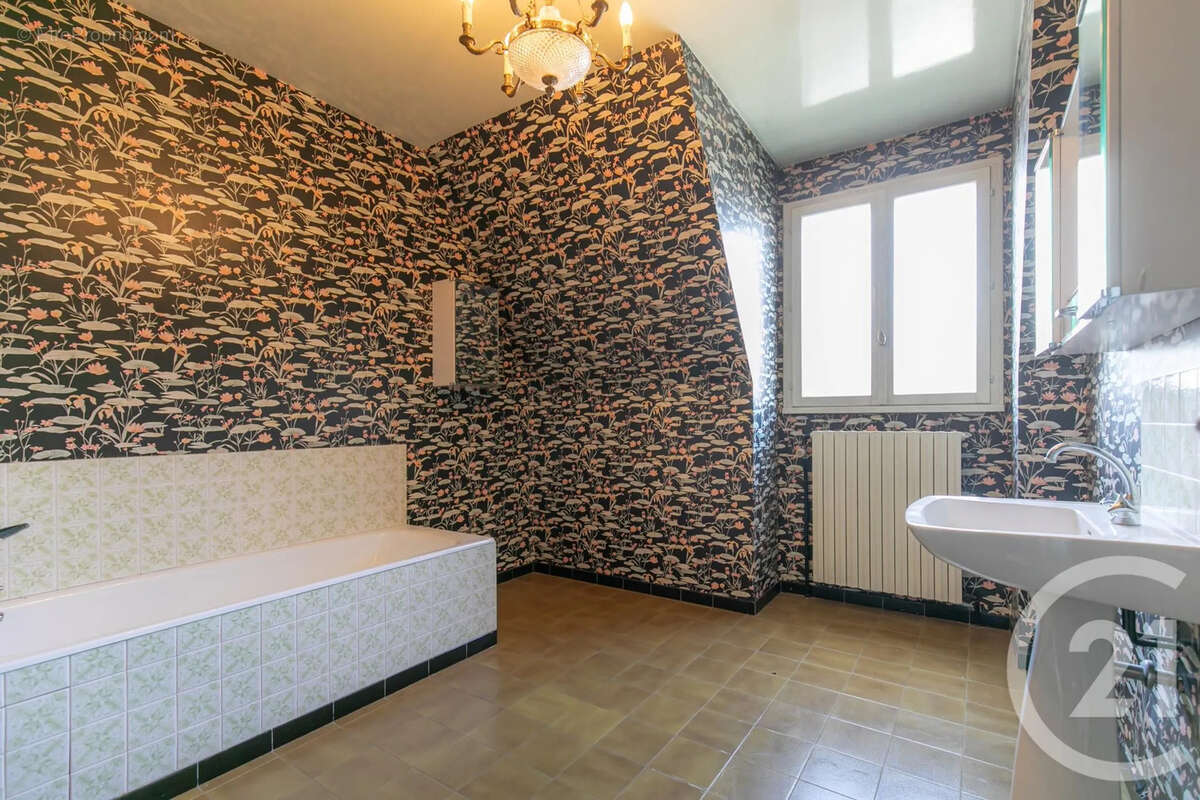 Maison à LIMEIL-BREVANNES