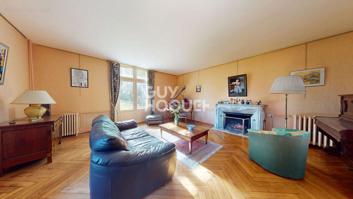 Maison à JOUE-LES-TOURS