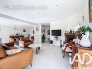 Photo 1 - Maison à VELAUX