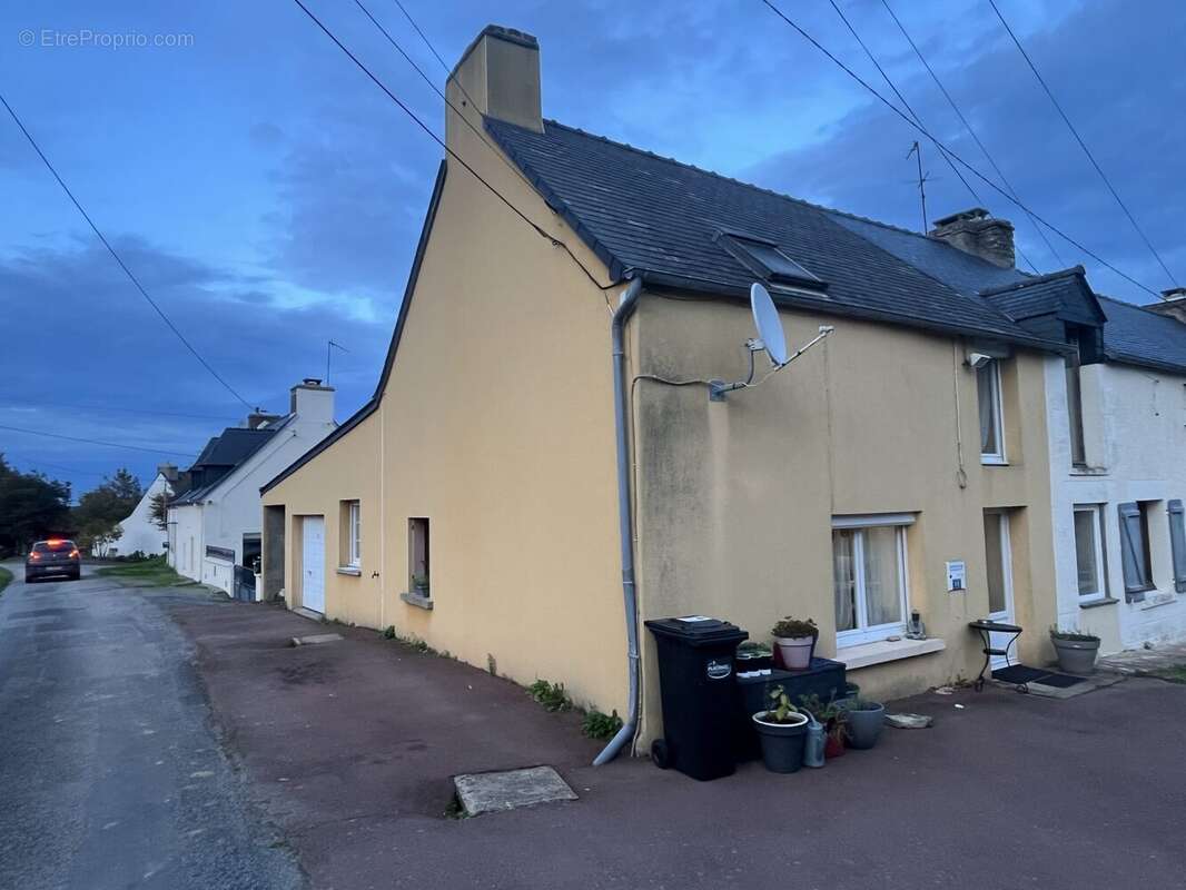 Maison à LOYAT