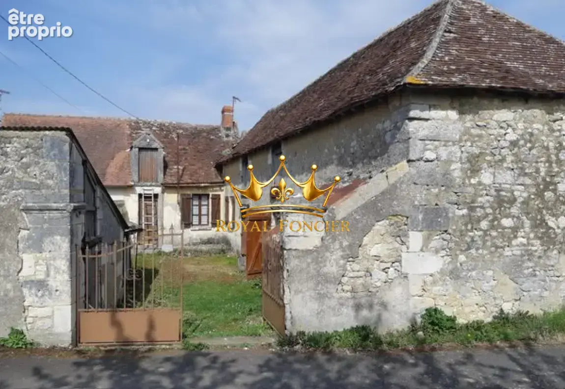 Corps de Ferme avec un potentiel de 140 m2  - Maison à LIGUEIL