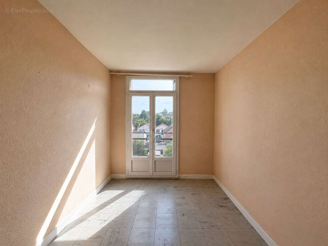 Appartement à ROSNY-SOUS-BOIS