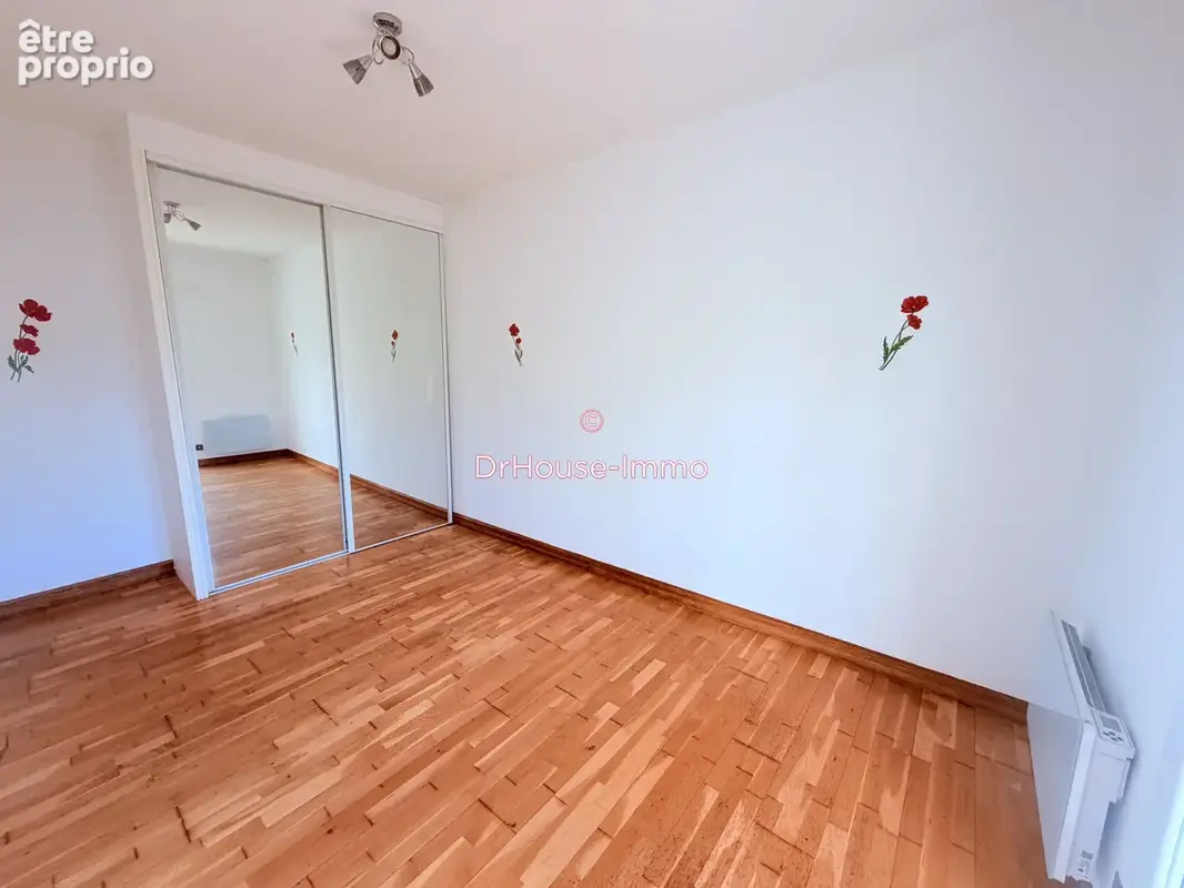 Maison 5 pièces 157 m² à vendre à Saint-Laurent-Medoc (33112) - photo 8