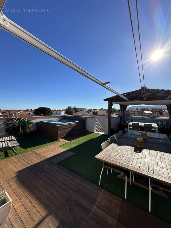 SAINT CYPRIEN. A vendre grande maison 170m2, 6 chambres, superbe terrasse de toit - photo 2
