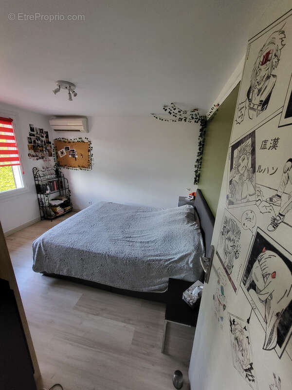 Maison à VILLETHIERRY