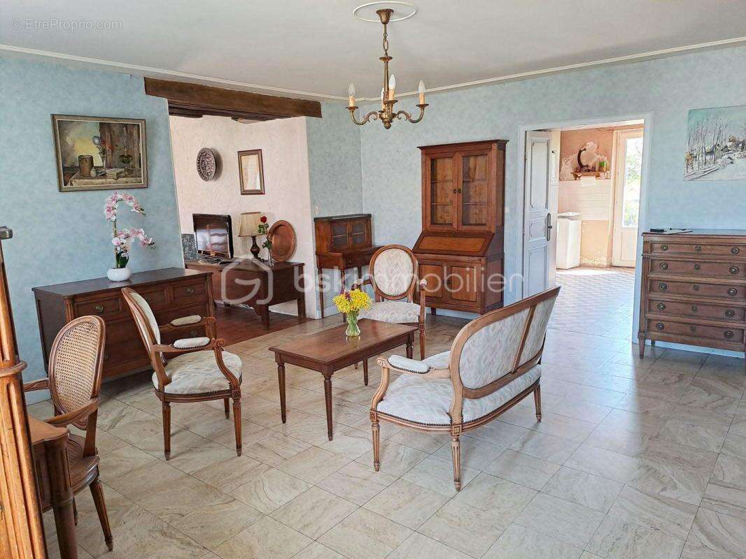 Maison à SAVIGNE-SOUS-LE-LUDE