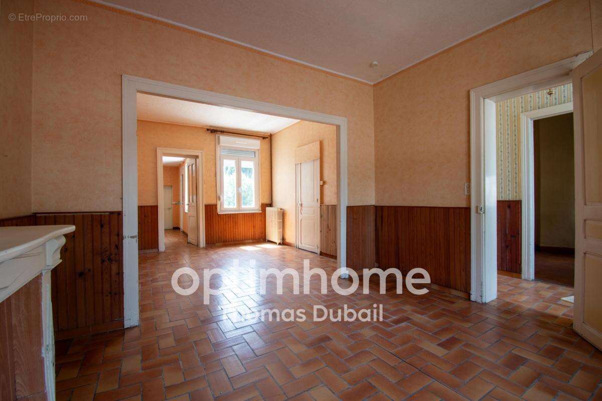 Maison individuelle à rénover avec jardin - photo 3