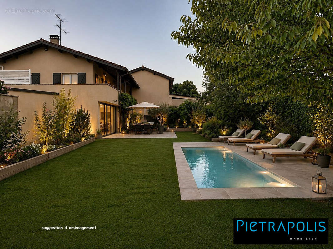 Maison 178 m² à Arnas  - photo 2
