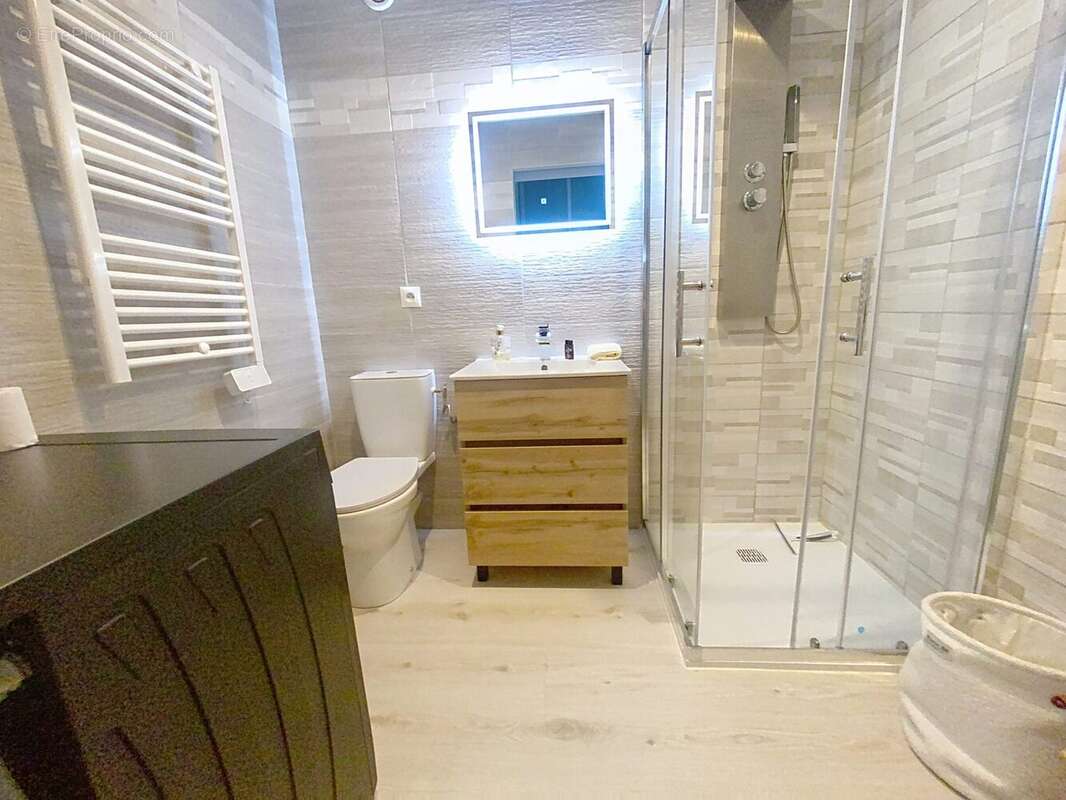 Appartement à MOUGINS