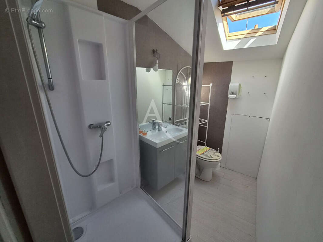 Immeuble Doue En Anjou 6 pièce(s) - photo 12