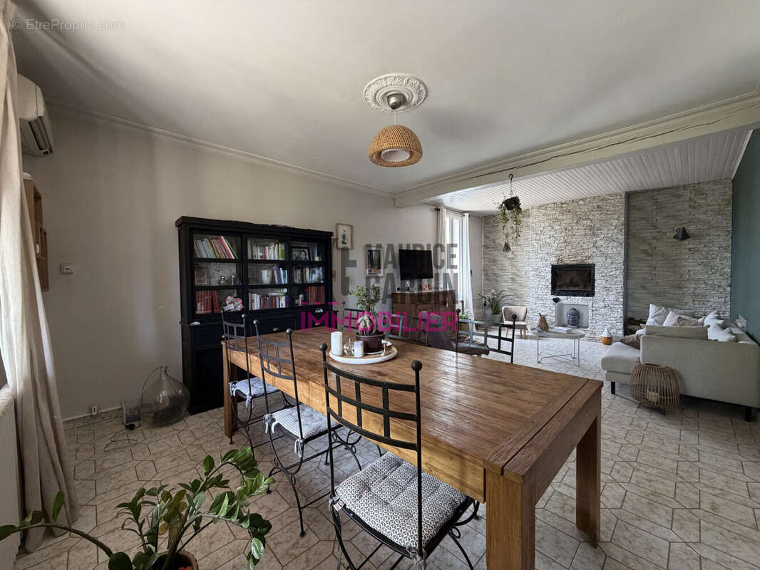 appartement du haut - Maison à SARRIANS