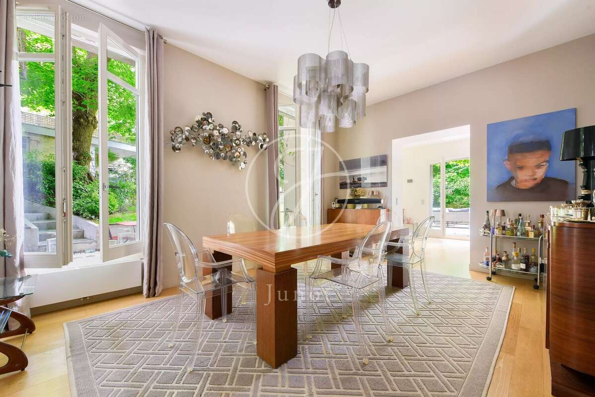 Maison à SAINT-CLOUD