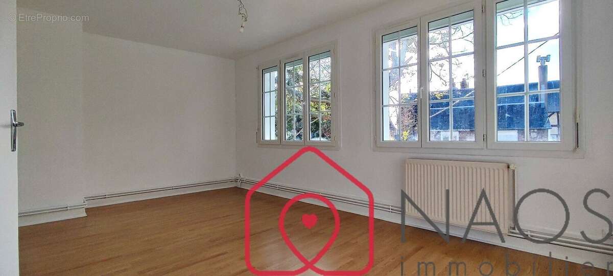 Maison à AMFREVILLE-LA-MI-VOIE