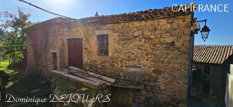 Maison à SAINT-MAURICE-EN-CHALENCON