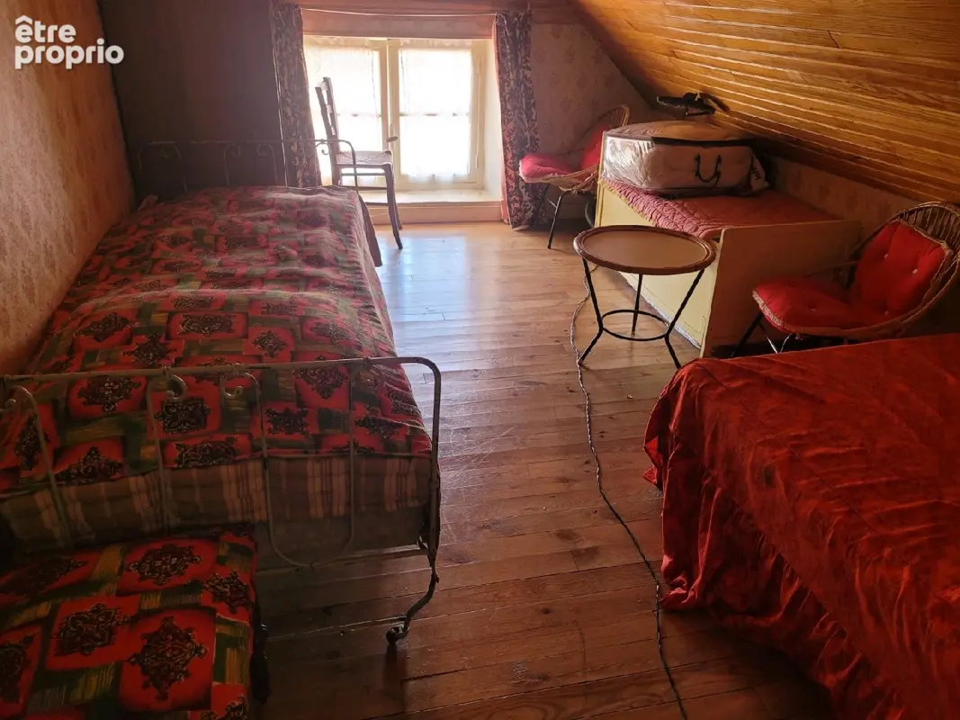 Maison 10 pièces 190 m² à vendre à Saint-Saturnin (15190) - photo 13