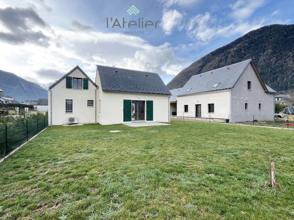 Maison à BAZUS-AURE