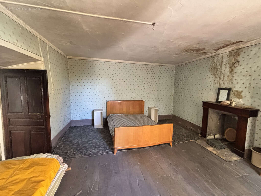 Maison à LA ROCHE-DES-ARNAUDS