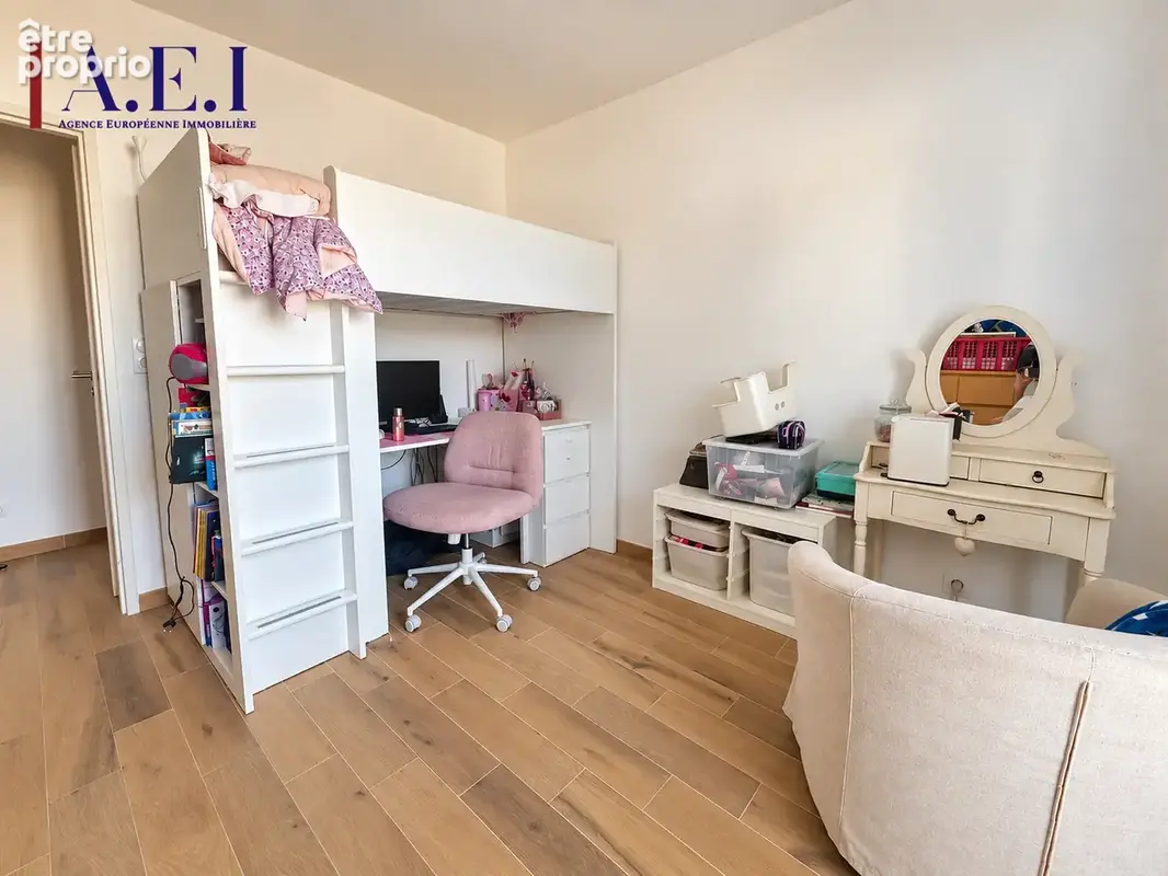 Appartement T3 avec terrasse et stationnement privatif - photo 9
