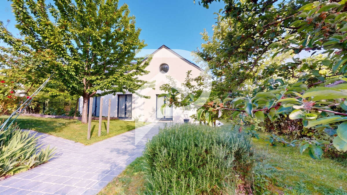 Maison à MARLY-LE-ROI