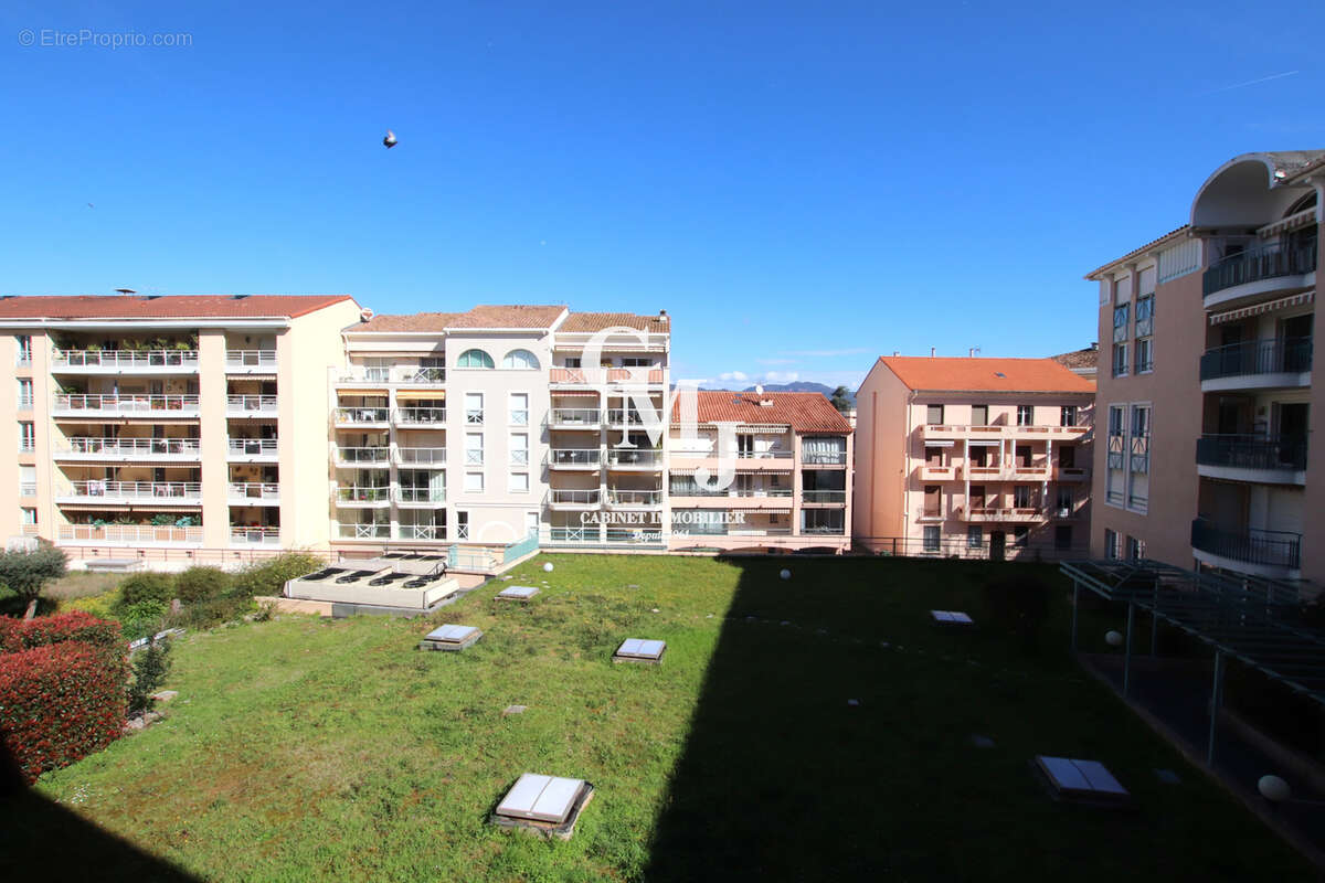 Appartement à SAINT-RAPHAEL