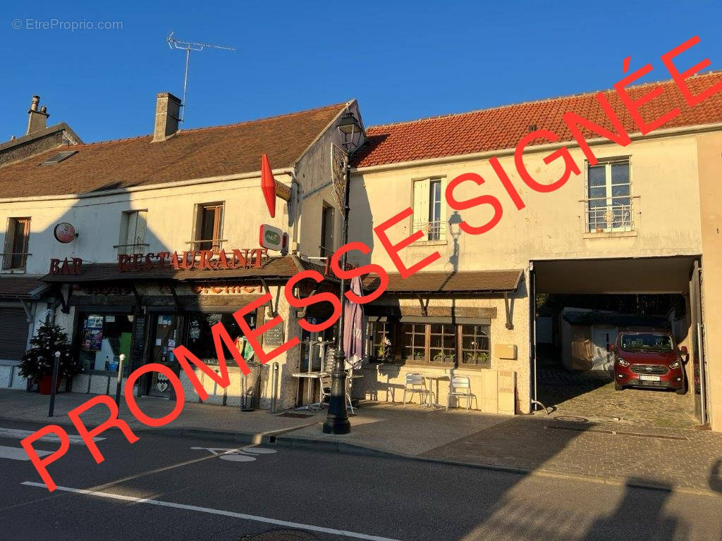 Appartement à SAINT-NOM-LA-BRETECHE