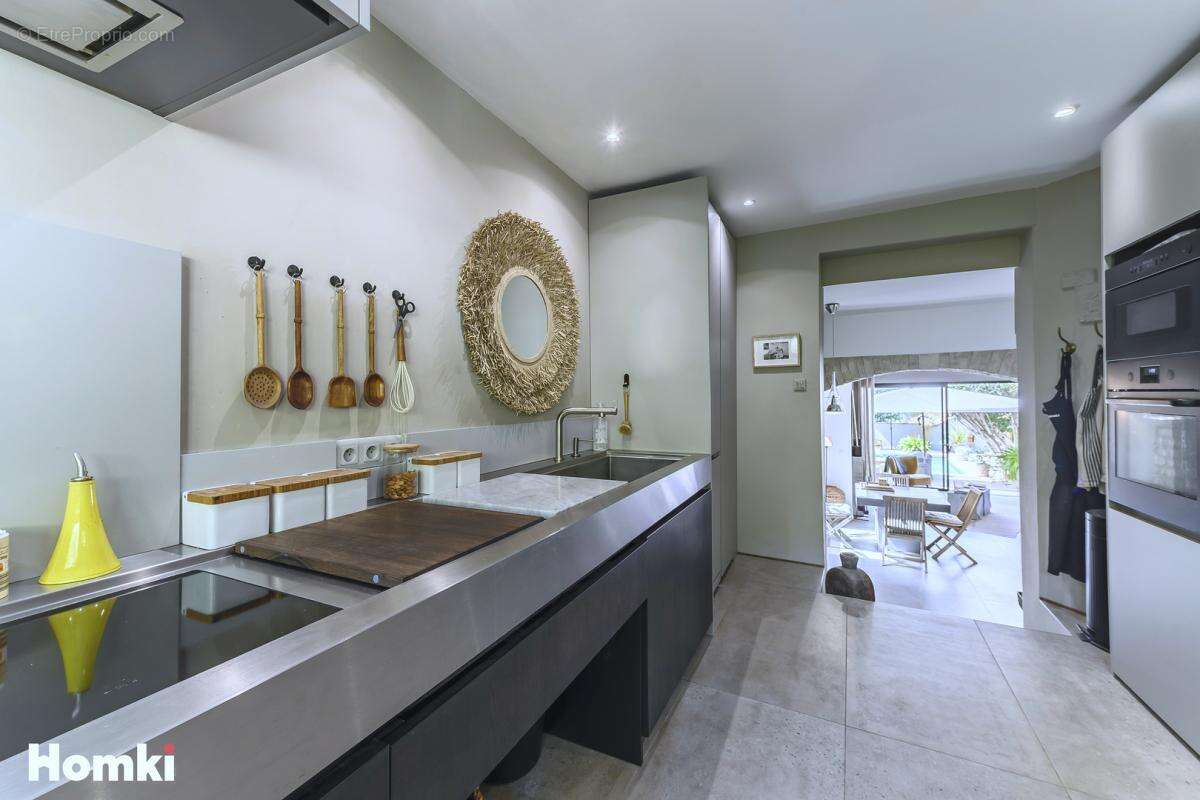 Maison à VILLENEUVE-LES-AVIGNON