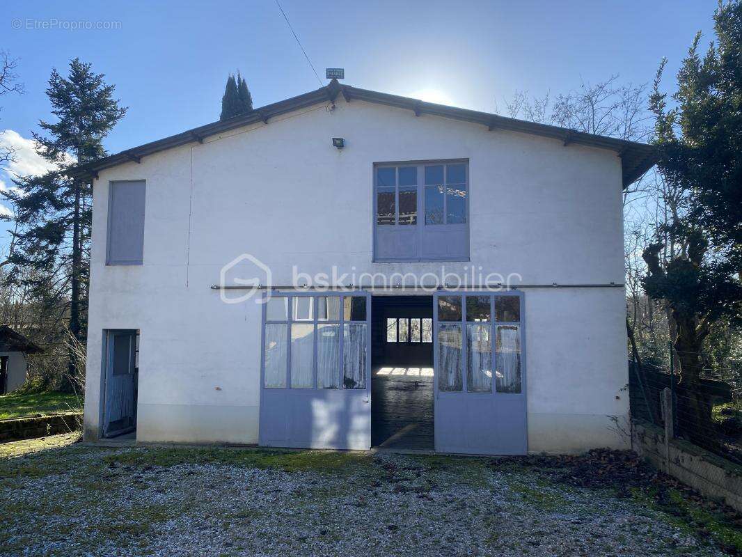 Maison à LABASTIDE-SAINT-GEORGES
