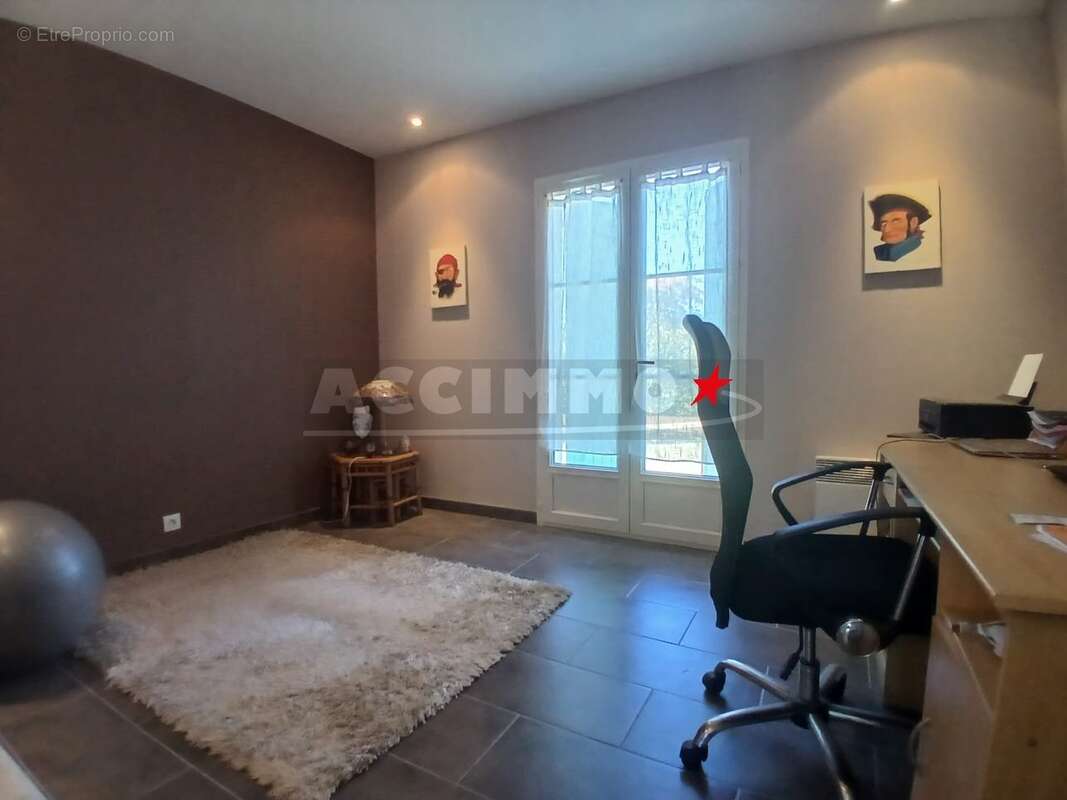 Ambres - maison familiale avec piscine - photo 8
