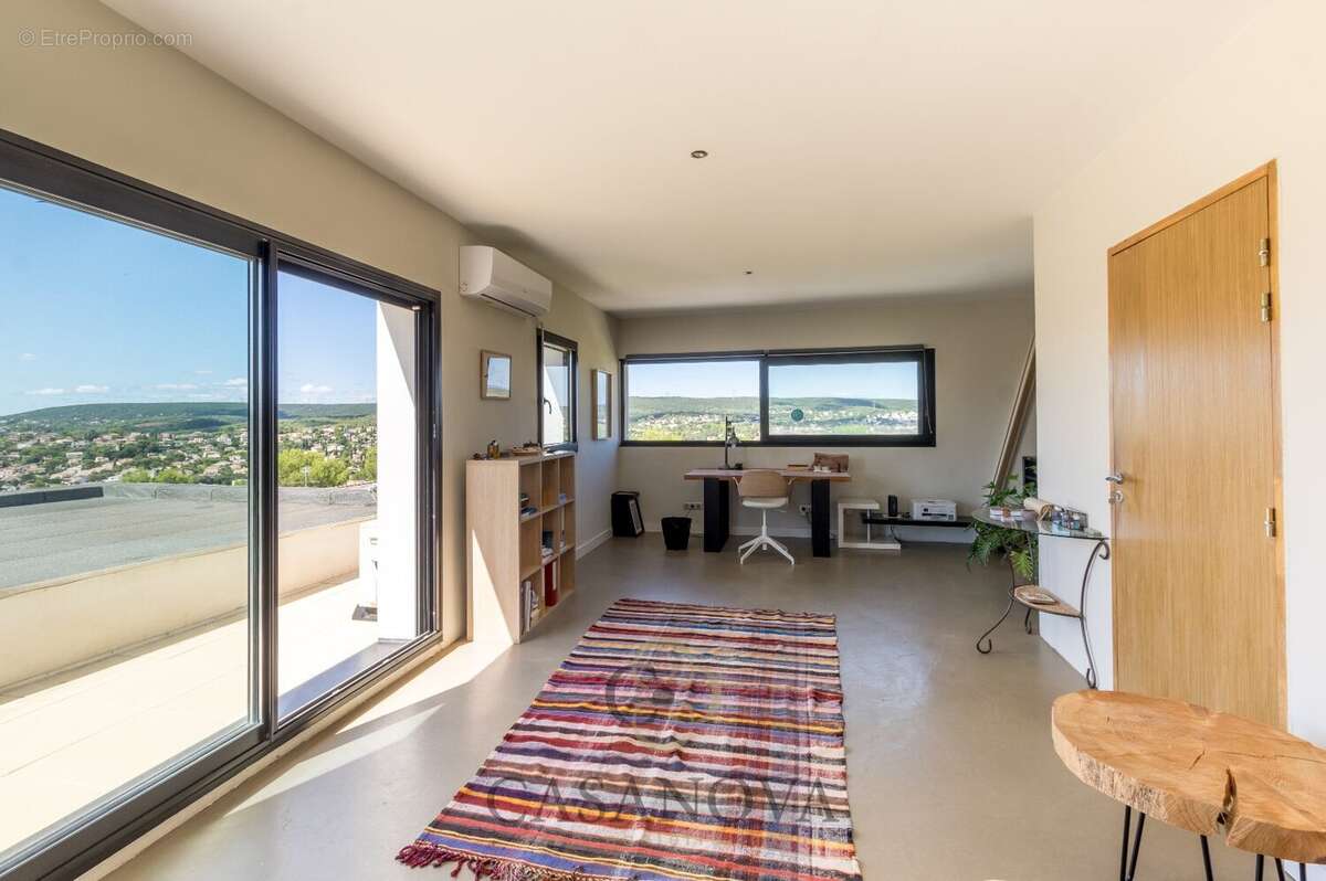 Maison à SAINT-GELY-DU-FESC